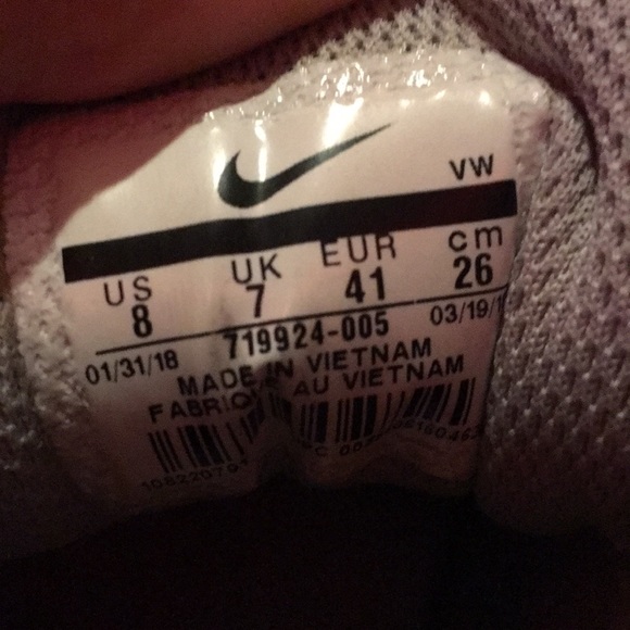 Nike air mavins! Like new! - Picture 4 of 8